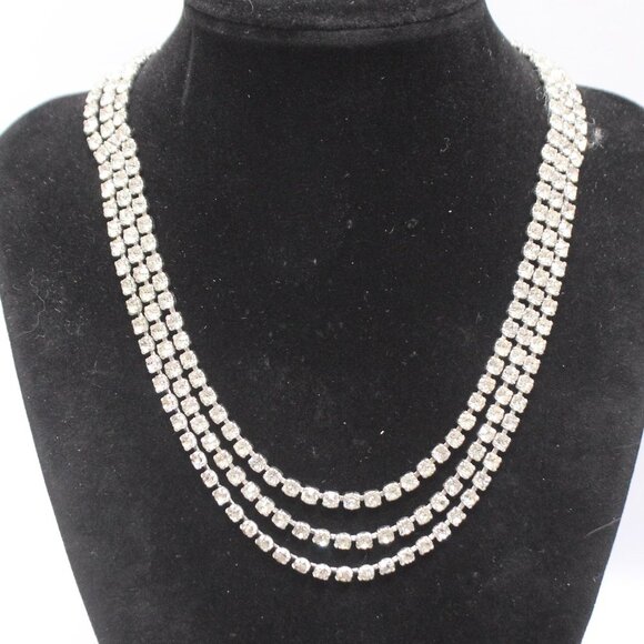 Tri-Strand Vintage Crystal Rhinestone Choker Necklace in Silver - Picture 5 of 14
